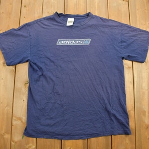 Vintage 1990s Adidas Graphic T-Shirt / Graphic / 90s / Streetwear / Retro Style / Adidas Graphic / 90s Adidas