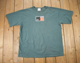 Vintage 1990s Nike T-Shirt / 90s Nike / Vintage Streetwear / Graphic T Shirt / Single Stitch / Made In USA