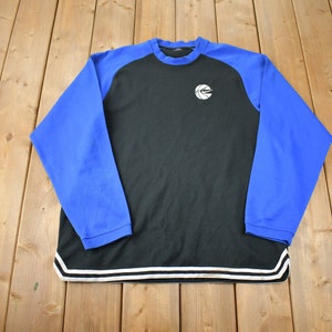 Vintage 1990s Nike Basketball Embroidered Warm Up Shirt