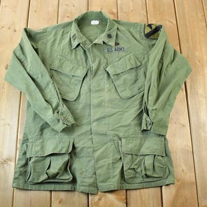 Vintage Military Button Up Shirt/ USMC / US Army Green / Militaria / Patchwork / U.S. Army Top / Authentic Military Gear