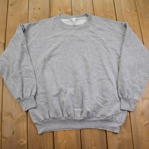 Vintage 1990s Blank Crewneck Sweatshirt Made In USA - Large