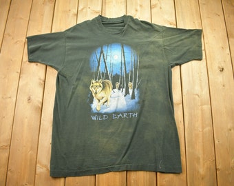 Vintage 1990s Wild Earth Wolf Theme Graphic T Shirt  / 80s / 90s / Streetwear Fashion / Outdoorsman