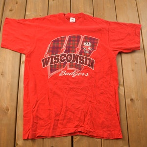 1990s Wisconsin College College T-Shirt / 90er Jahre T-Shirt / College Shirt / Americana / Sportswear / Made In USA / Single Stitch