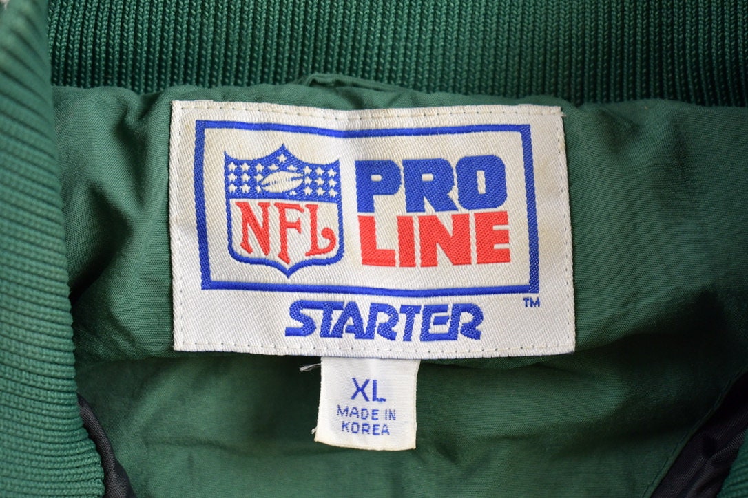 Vintage 1990s Green Bay Packers NFL Jacket / Starter Jacket