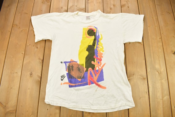 Vintage 1990s David Robinson Nike Basketball Graphic Grey Tag T 