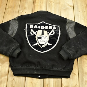 Chaqueta de cuero estilo universitario vintage de los Oakland Raiders de los años 90 / Chalkline / Abrigo de cuero / NFL / Moda urbana / Patchwork / Fútbol americano