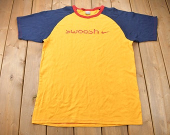 Vintage Y2K Nike Swoosh Graphic T-Shirt / Nike Sportswear Graphic / Big Middle Swoosh / Logo Print / Y2K / Streetwear Fashion / Silver Tag
