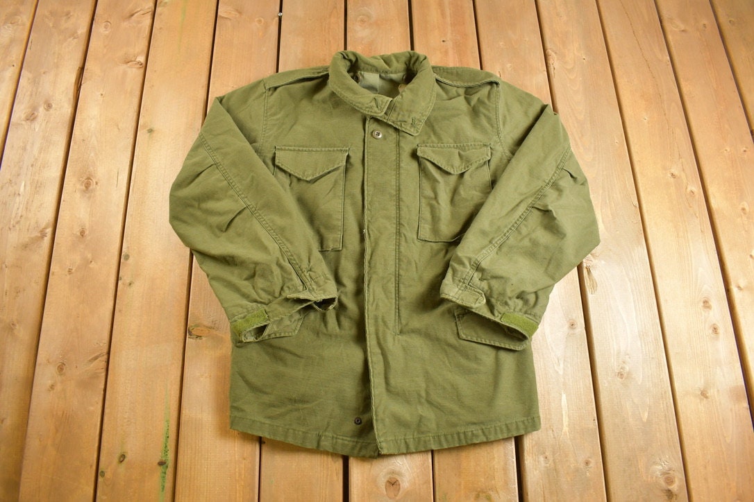 Vintage 1990s M-65 US Military Field Coat / Militaria / Vintage Army