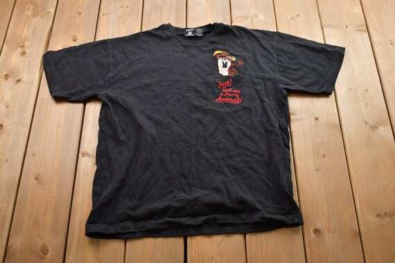 Vintage 1990s Warner Bros Tasmanian Devil Embroidered T-shirt 