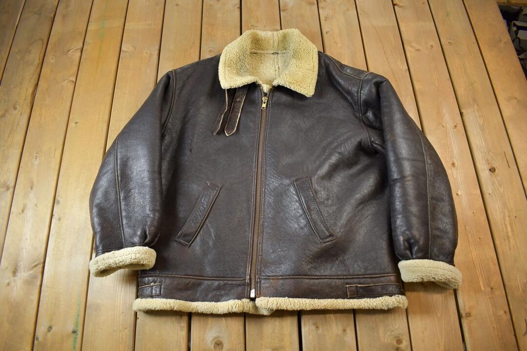 【vintage】Type B-3 80s USA Vintage TYPE B-3 Mouton Flight Jacket Mens Size M Dark Brown