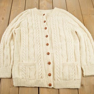 Vintage 1980s 100% Wool Cable Knit Cardigan Sweater / Vintage Cable Knit / Button Up / Vintage Knit / Winter Sweatshirt