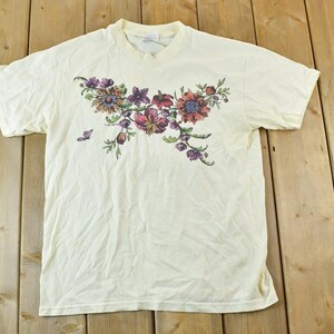 Vintage 1990s Floral Tan Single Stitch T-Shirt  / 90s Vintage Souvenir Tee / Rare Vacation Tee / Summer Shirt Made In USA