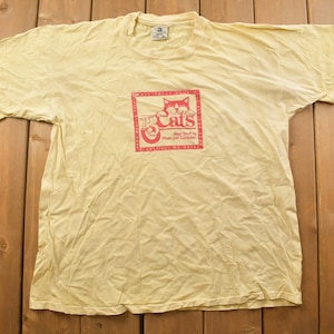 Vintage 1997 Washington Square 13 Cats Graphic T Shirt / Vintage T Shirt / Streetwear / Graphic Tee / Single Stitch / Made In USA