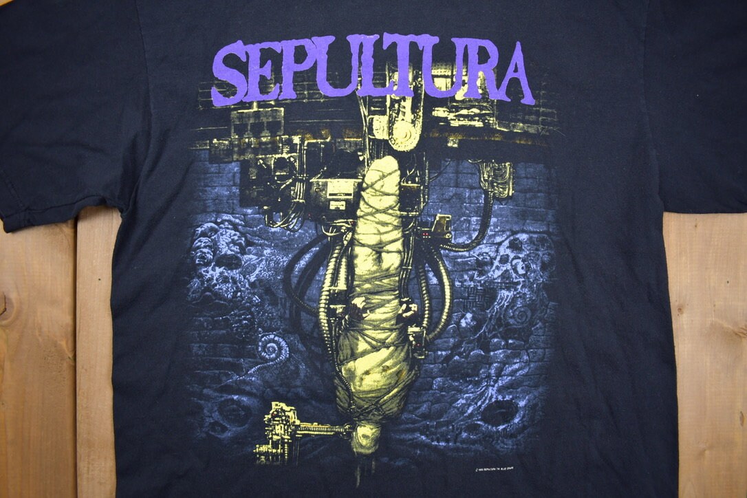 Vintage 1993 Sepultura Chaos A.D. Band T-shirt / Band Tee