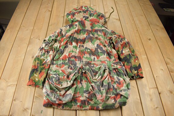 Vintage 1990s Swiss Military Alpenflage Camo Hooded Jacket