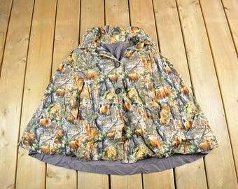 Vintage 1990s Realtree Camo Poncho Jacket Men's Medium / Wilderness / Hunting Outdoors / Moose Deer Animal / All Over Print
