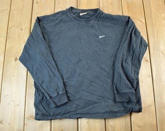 Vintage 1990s Nike Embroidered Mini Swoosh Crewneck Sweatshirt / 90s Nike / 90s Crewneck / Streetwear