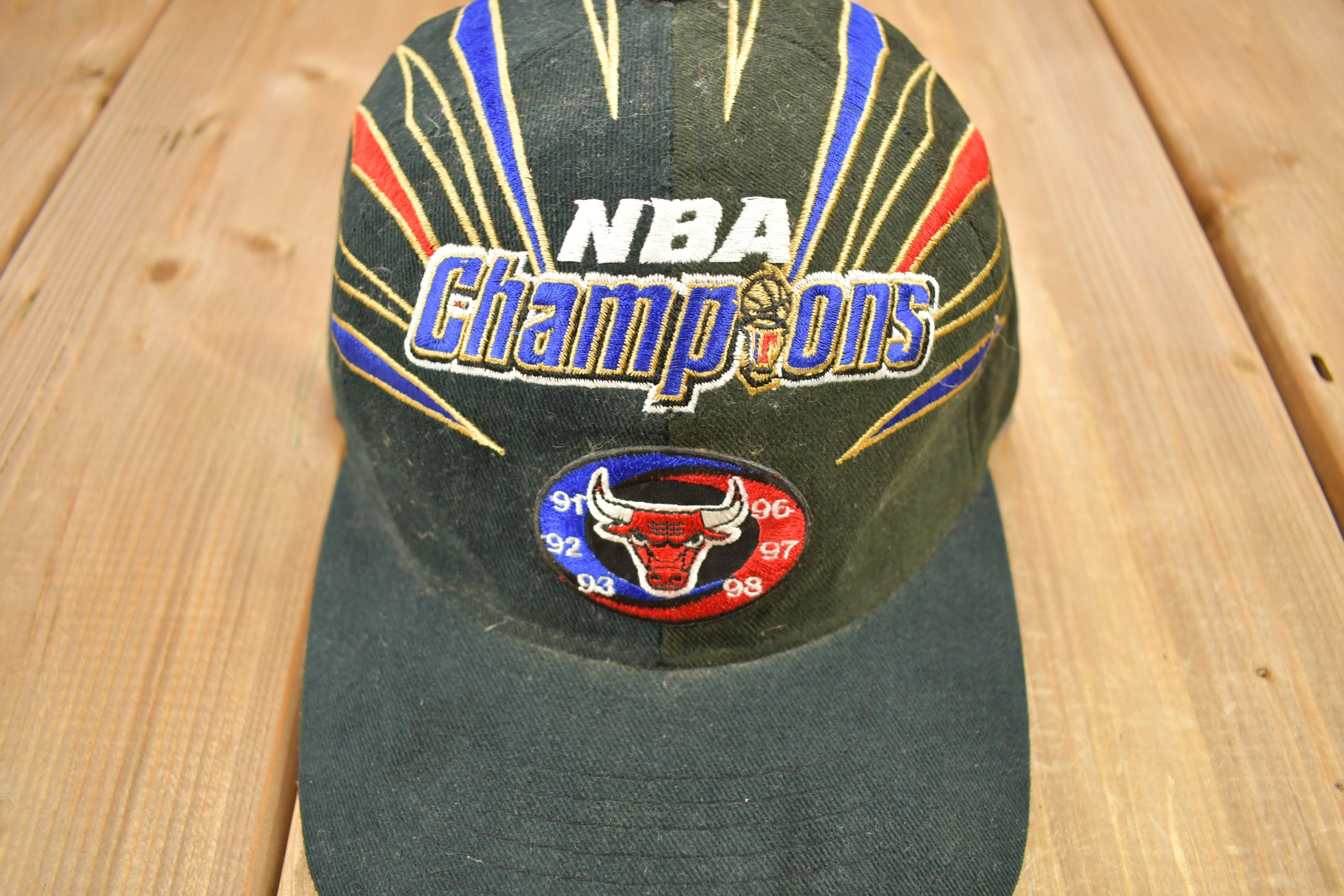 Vintage NBA Chicago Bulls World Champions Back to Back to Back 91 92 93  hat/cap