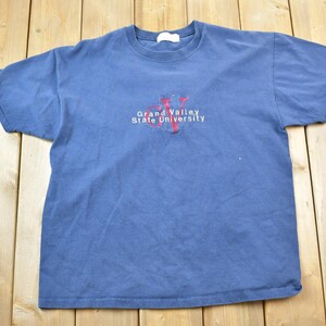 1990s Vintage Grand Valley State J Amerika College T-Shirt / 1990s Shirt / College-T-Shirt / Americana / Sportkleidung