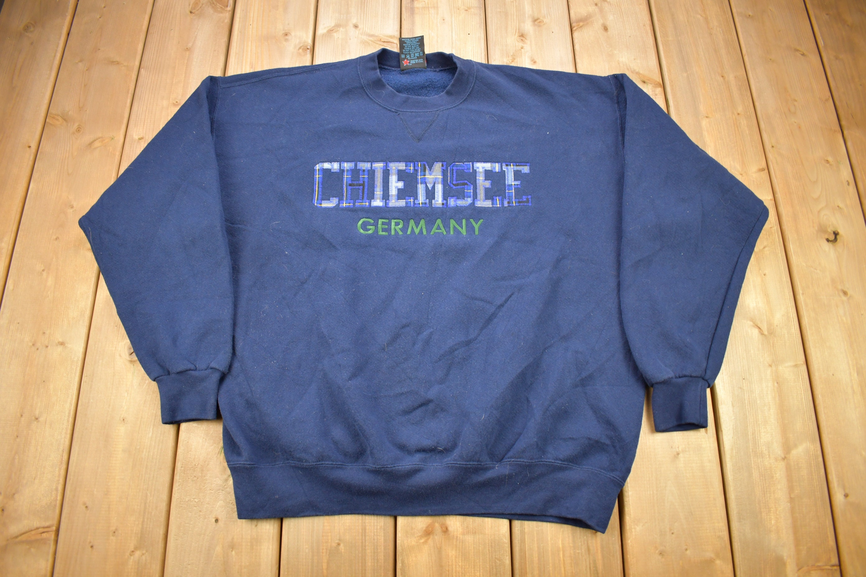 Vintage 1990s Chiemsee Germany Souvenir Crewneck Sweatshirt 90er