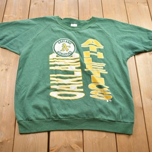 Vintage 1989 Oakland Athletics MLB Graphic Raglan T-Shirt / Made In USA / MLB Baseball / 1980s Streetwear / Sportswear