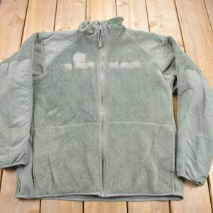 Vintage 1990s US Air Force Cold Weather Polar Tec Fleece Sweater / US Army / Streetwear Fashion / Army Jacket / Deep Pile Fleece / Size M