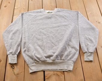Vintage 1990s Pat Blank Grey Crewneck Sweatshirt / 90s Crewneck / Made In Canada / Essential / Streetwear / 90s Blank / Grey Crewneck