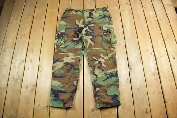 Vintage 2000s Army Woodland Camouflage Cargo Pants Men's 38 X 21