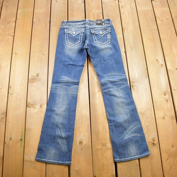 Vintage Y2K Miss Me Bedazzled Low Rise Jeans Größe 26 / Boot Cut Jeans / Streetwear Fashion / Unterteile / 2000er Jahre / Low Rise Jeans /