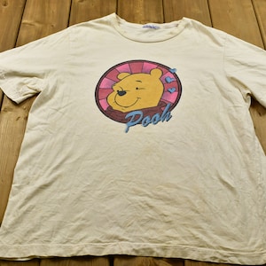 Winnie The Pooh Vintage Cartoon T-Shirt / 90s Graphic Tee /  Cartoonist / American Streetwear