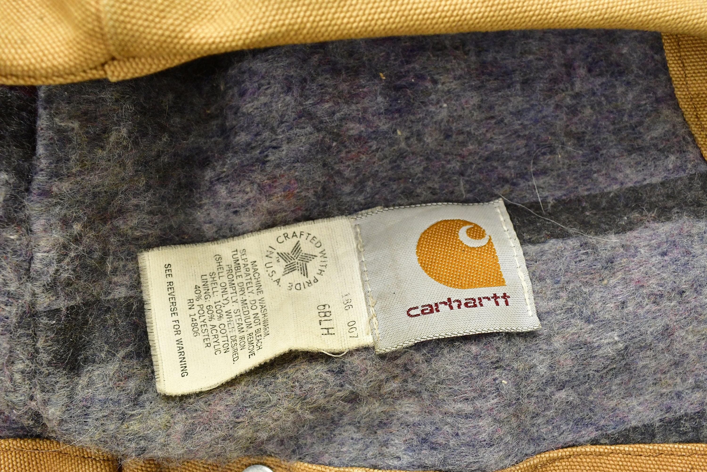 Vintage Carhartt Chore Coat Blanket Lined 1980s With Hood Vintage Carhartt Chore Coat Blanket Lined 1980s With Hood