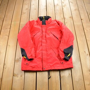 Vintage 1990s Marlboro Country Store Puffer Jacket / Winter Jacket / Vintage Puffer Jacket / Winter / Streetwear
