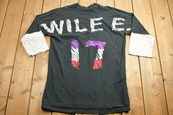 Vintage 1995 Looney Tunes Wile E Coyote T-Shirt /… - image 2
