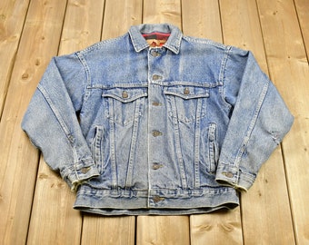 Vintage 1990s Marlboro Country Store Jean Jacket / Fall Outerwear / Streetwear Fashion / Denim Workwear / Vintage Marlboro / Cigarette Promo
