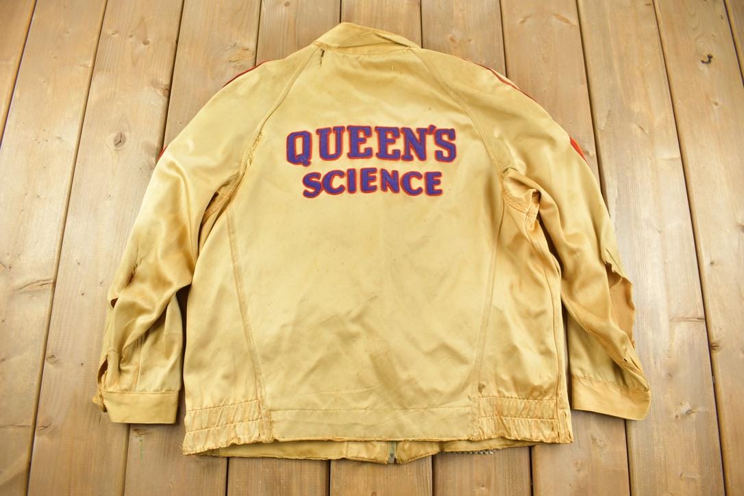 Vintage 1950s Queen