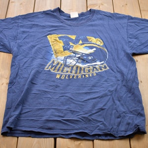 Vintage 1990s University of Michigan Wolverines Graphic Collegiate T-Shirt / NCAA Tee / Americana / Sportswear / Athleisure