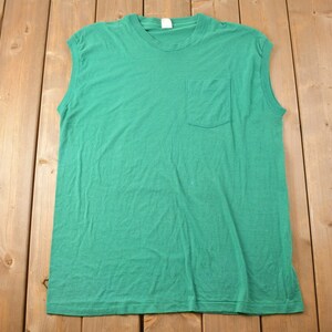 Vintage 1990s Blank Tank Top / 80s / 90s / Streetwear / Retro Style / Tank Top / Muscle Shirt / Green