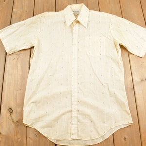 Vintage 1990s Richman Brothers Short Sleeve Button Up Shirt / 1990s Button Up / Vintage Flannel / Basic Button Up / Size M