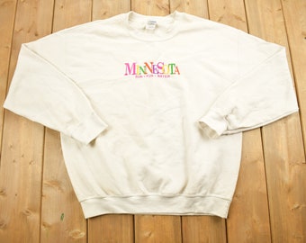 Vintage 1990s Minnesota Embroidered Crewneck Sweatshirt / Athletic / Souvenir Sweater / Streetwear / Travel And Vacation / Sun Fun Water
