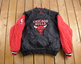 Vintage 1990s Reversible Chicago Bulls NBA Pro Player Puffer Jacket / Patchwork / Color Block / 90s Bulls Jacket / Streetwear / Embroidered