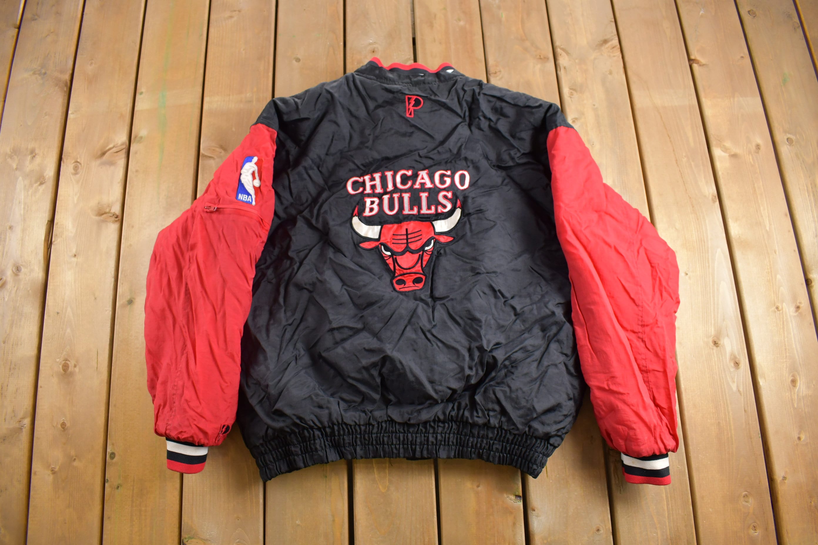 Grey WOMAN NBA Chicago Bulls Licensed Bomber Collar Oversize Fit Zippered  College Jacket 2305582