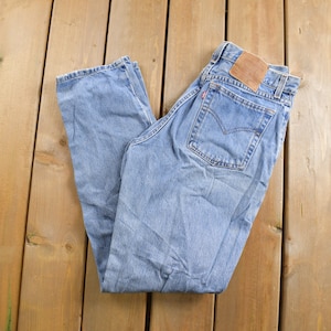 Vintage 1990s Levi&#39;s 560 Red Tab Jeans Size 30 x 32 / Blue / Light Wash / Vintage Denim  / Made In USA / 90s Levi&#39;s / Loose Fit Straight