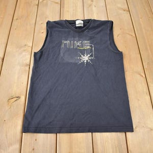 Vintage 2000s Nike Running Graphic Tank Top Made In Canada