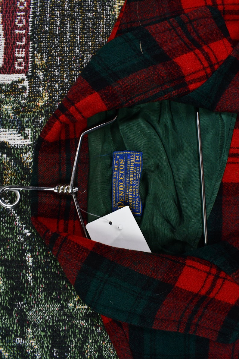Pendleton Woolen Mills Vintage Button Up Blazer Shirt Plaid Pattern Print Outdoors /& Wilderness Fall Winter Casual Wear Workwear