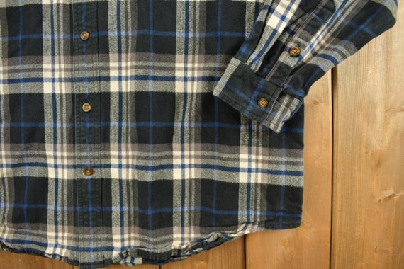 Vintage 1990s Carhartt Plaid Button Up Shirt / 19… - image 3