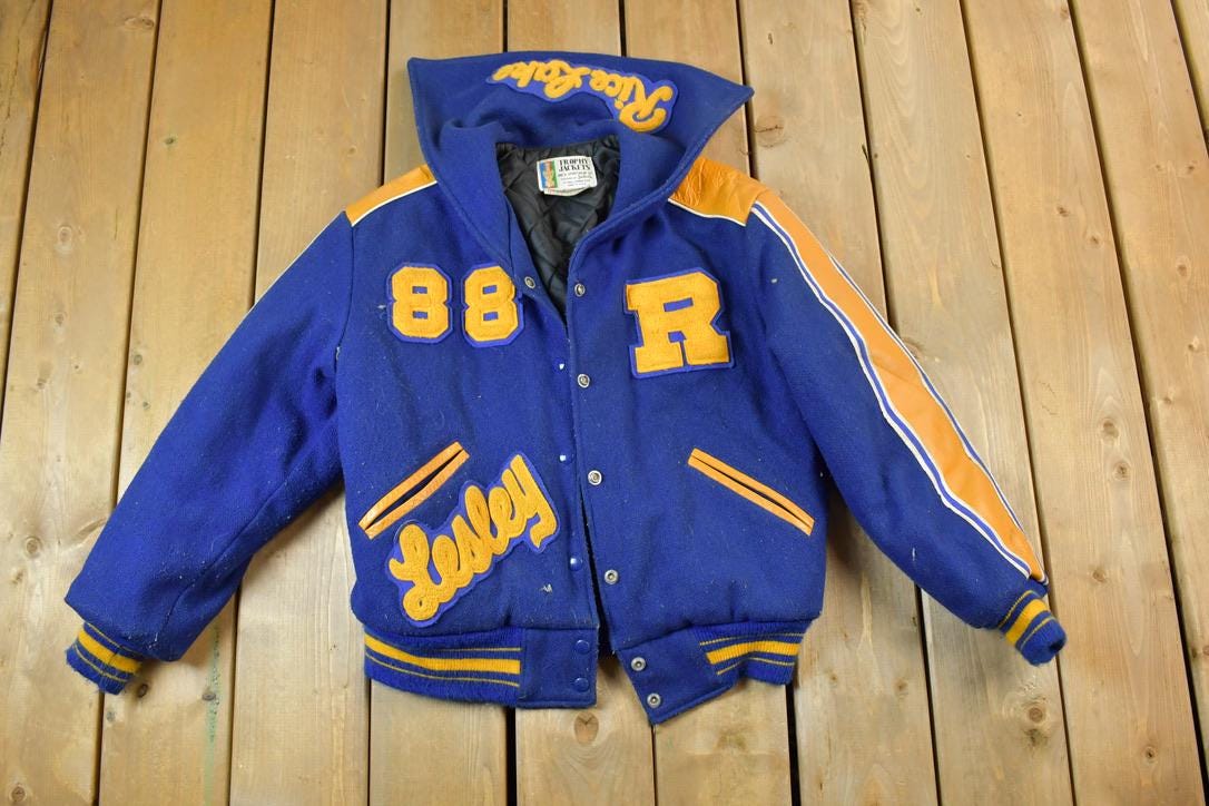アウターその他 SOMEWHERE BUTTER. 90s Vintage Varsity Jumper Brown S4FJP02BR Vintage 90's Varsity Jacket S Wing Big Logo Spellout Varsity