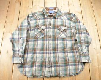 Vintage 1990s Pendleton Plaid Button Up Board Shirt / 100% Virgin Wool / Outdoor / Made In USA / High Grade Western Wear / Pearl Snap