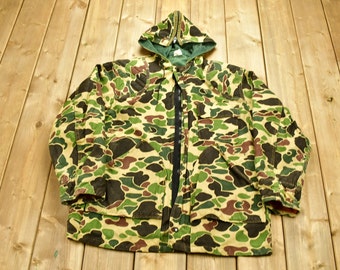 Vintage 1980s Duck Camouflaged Hunting Jacket / All Over Print / Vintage Hunting Gear Gear / Duck Camo / Streetwear / Corduroy