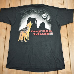 Vintage 1990s Marlboro Unlimited Coyote Bluff Pocket T Shirt 