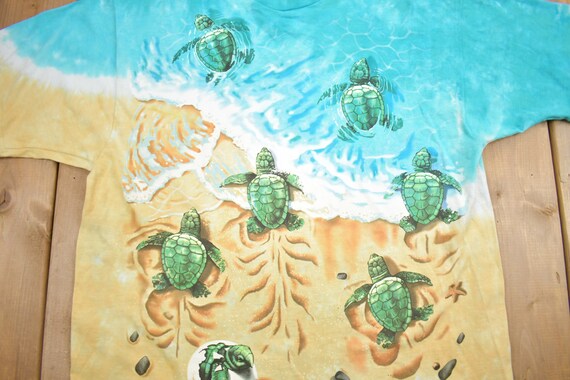 Vintage 1996 Liquid Blue Baby Sea Turtle Graphic … - image 3